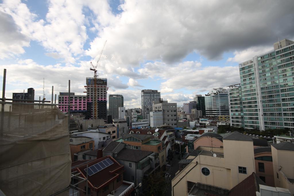 Miss Hongdae Guest House Seul Esterno foto