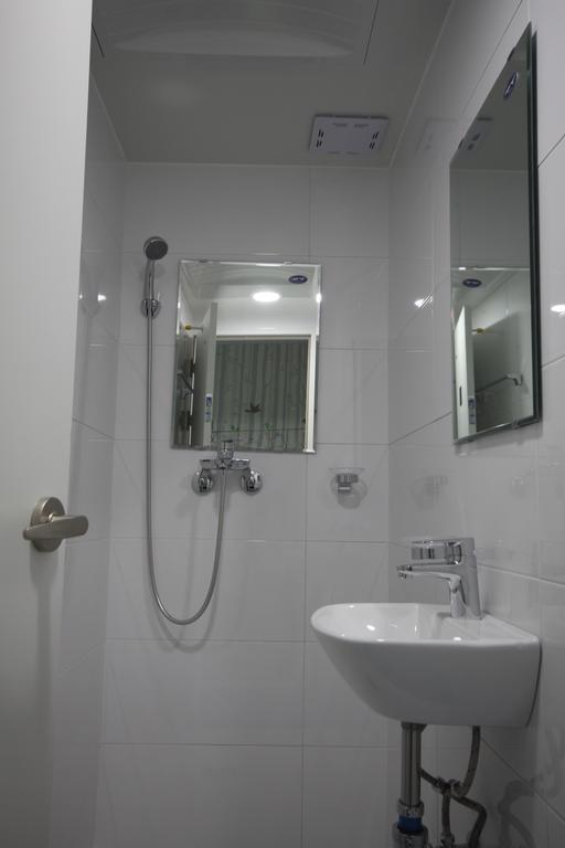 Miss Hongdae Guest House Seul Esterno foto
